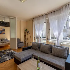 Location, Family Friendly Panorama View By Nw , Budapest Ungheria